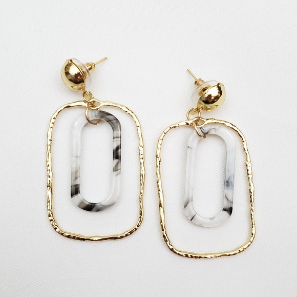 Geometric Acrylic Earrings - Picture 2 of 3